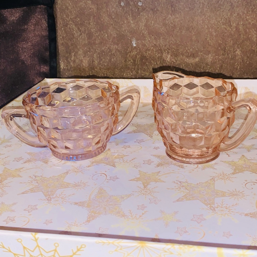 Pink Depression sugar and creamer cups